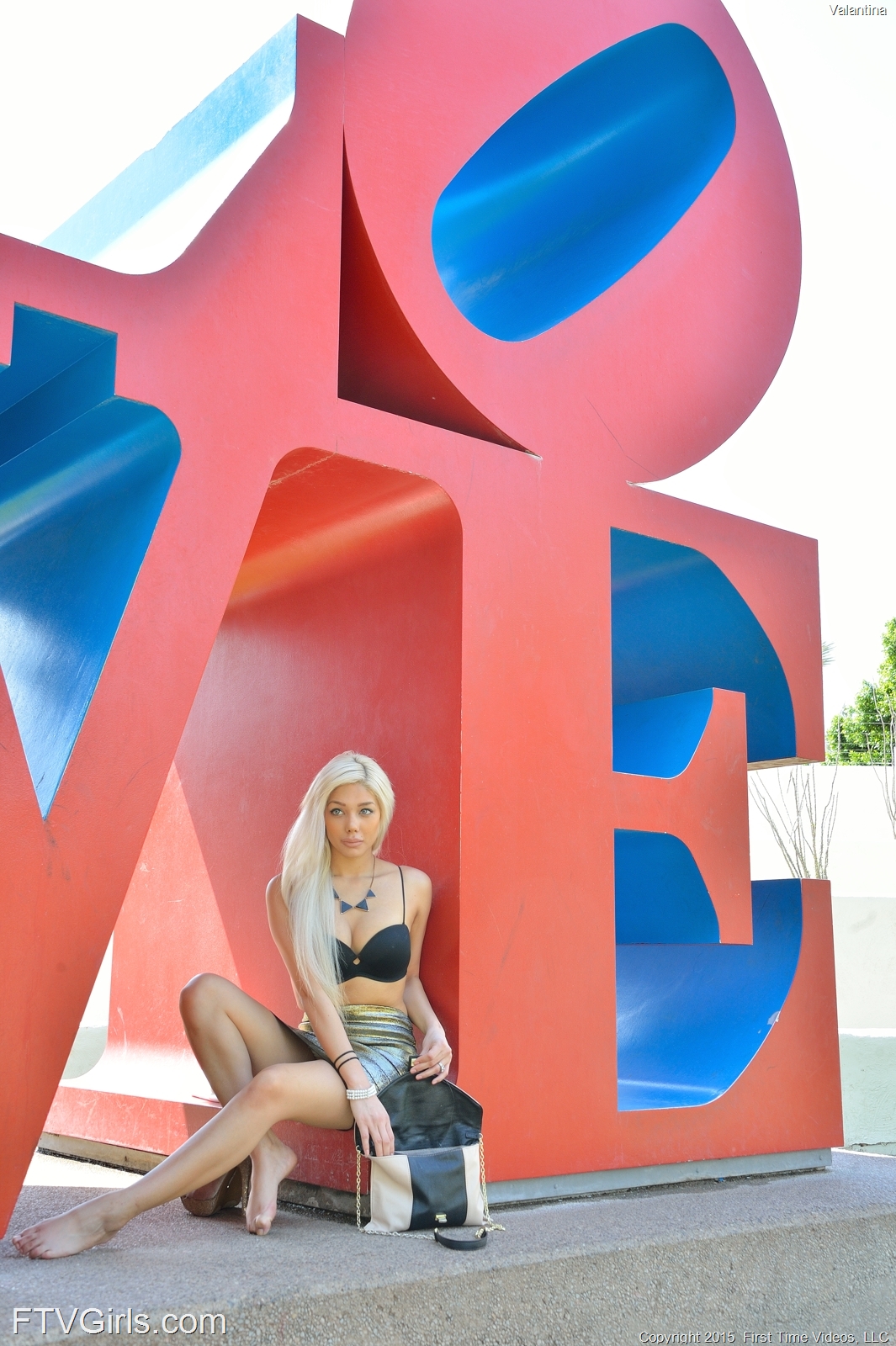 Valantina Like A Model