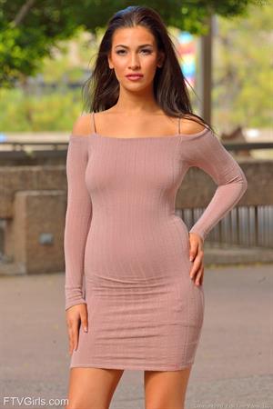 Olivia-II FTV Nude Pictures Fashion Model Anal