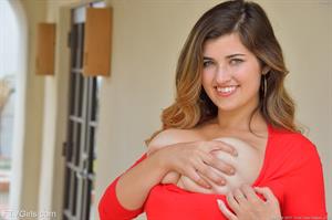 Gianna-II FTV Nude Pictures Gorgeous In Red