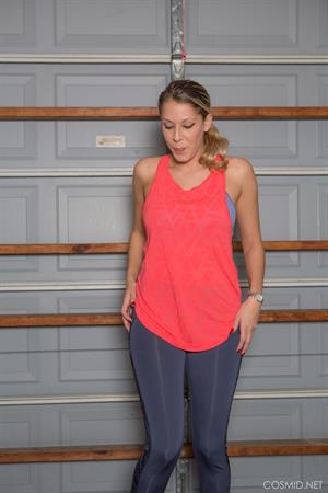 Veronika Simon Nude Pictures Victoria's Gym Set