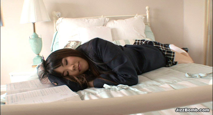 Tomo Paradise Asian muff stuffed & face glazed