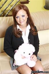 Skyy Cherry strips & shows her cherry