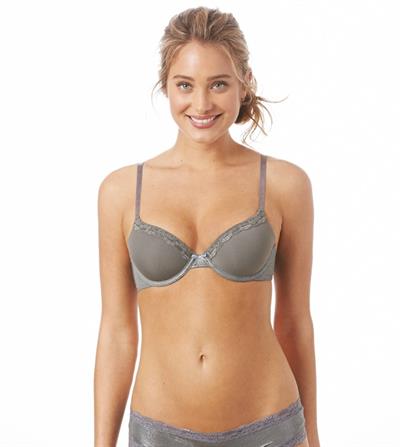 Hannah Jeter in lingerie