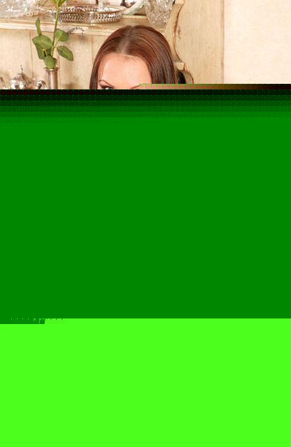 Katja Kassin Shows Her Phat Ass