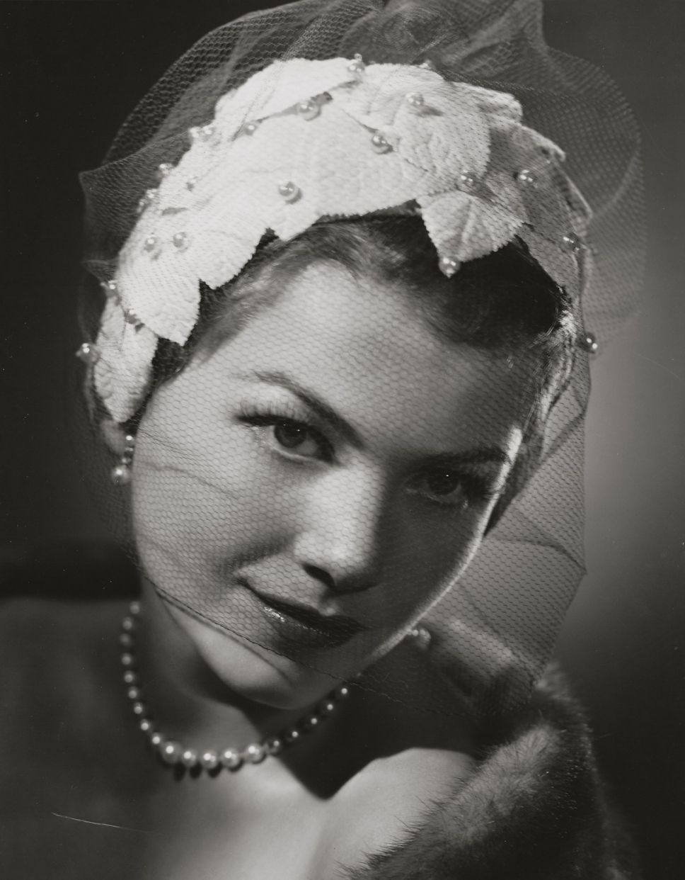 Anne Baxter