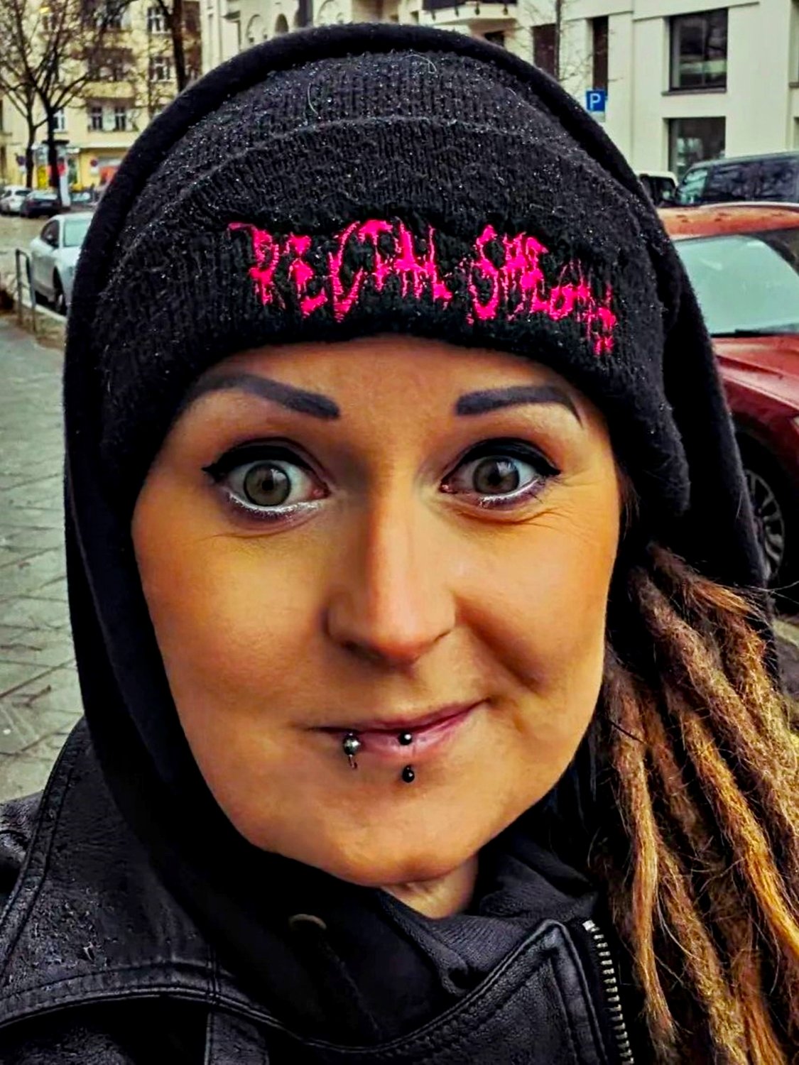 Flittchen Sindy
Dicklinde *OFFICIAL*@fatherfucker666