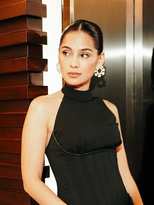 Jasmine Curtis-Smith
