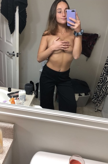 Lilly taking a selfie