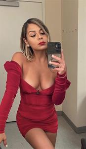 Amber M taking a selfie