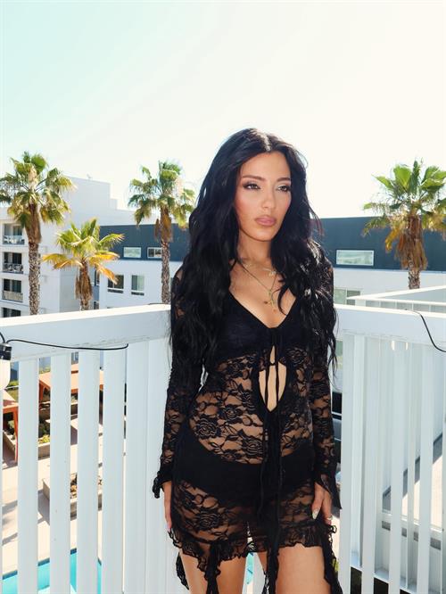 Niki DeMartino