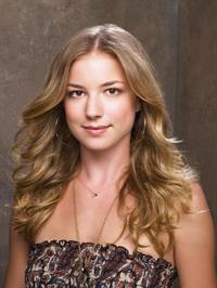 Emily VanCamp