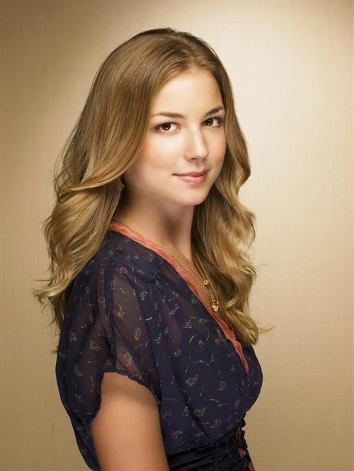 Emily VanCamp