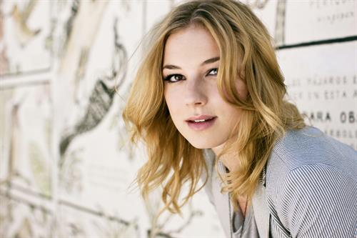 Emily VanCamp