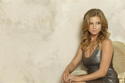 Emily VanCamp