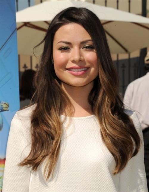 Miranda Cosgrove