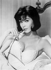 Yvonne Craig