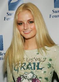 Lydia Hearst