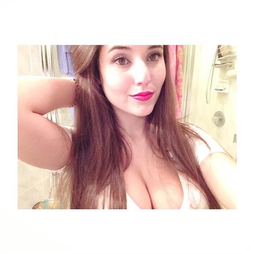 Angie Varona taking a selfie