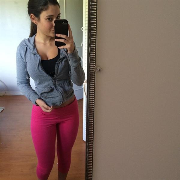 Angie Varona taking a selfie