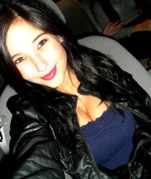 Angie Varona taking a selfie