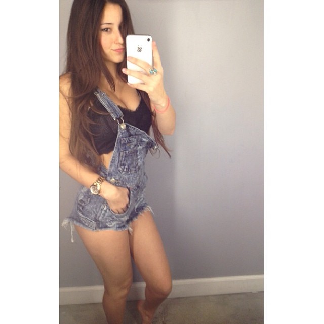 Angie Varona taking a selfie