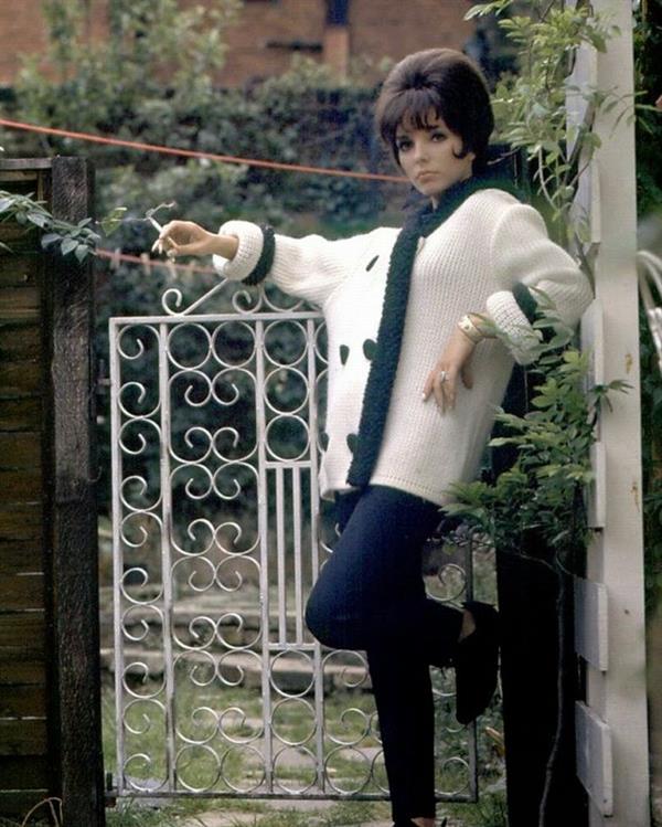 Joan Collins