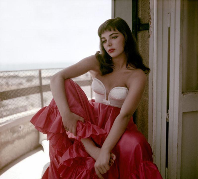 Joan Collins