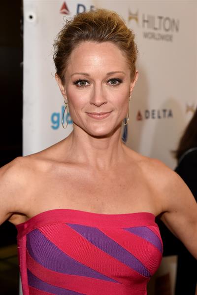 Teri Polo