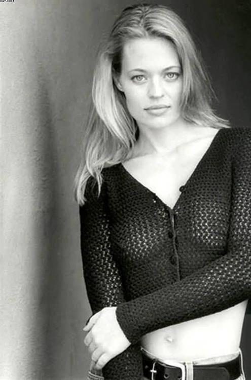 Jeri Ryan