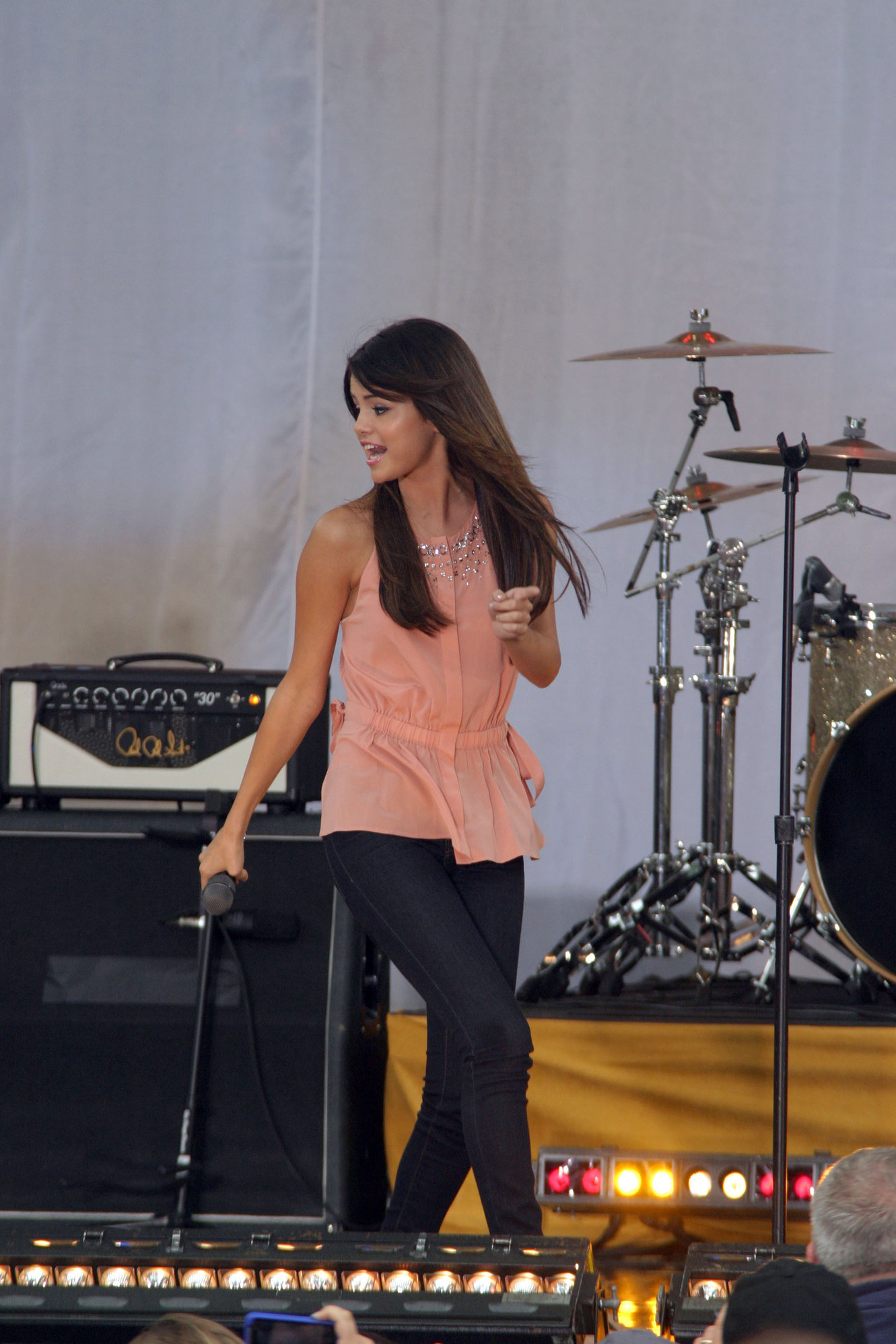 Selena Gomez performs at the Good Morning America GMA Summer Concert Series in New York City on June 17, 2011