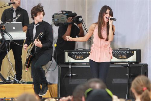 Selena Gomez performs at the Good Morning America GMA Summer Concert Series in New York City on June 17, 2011