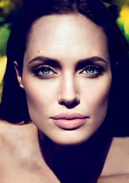 Angelina Jolie