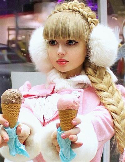 Angelica Kenova