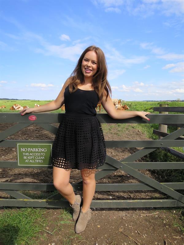 Tanya Burr