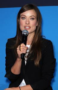 Olivia Wilde at the Blackberry booth at the 2011 CES in Las Vegas n December 7, 2011